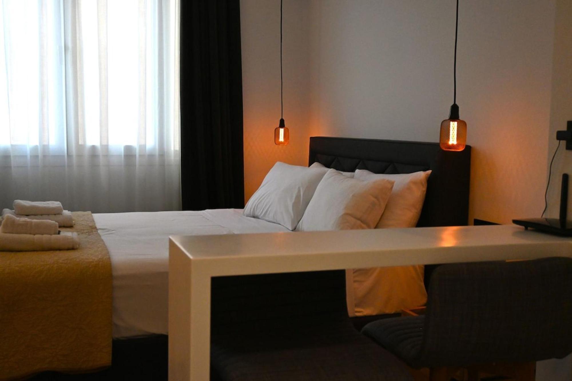 Milos 513 Plaka - Monastiraki By Superhost Hub Athens Ngoại thất bức ảnh