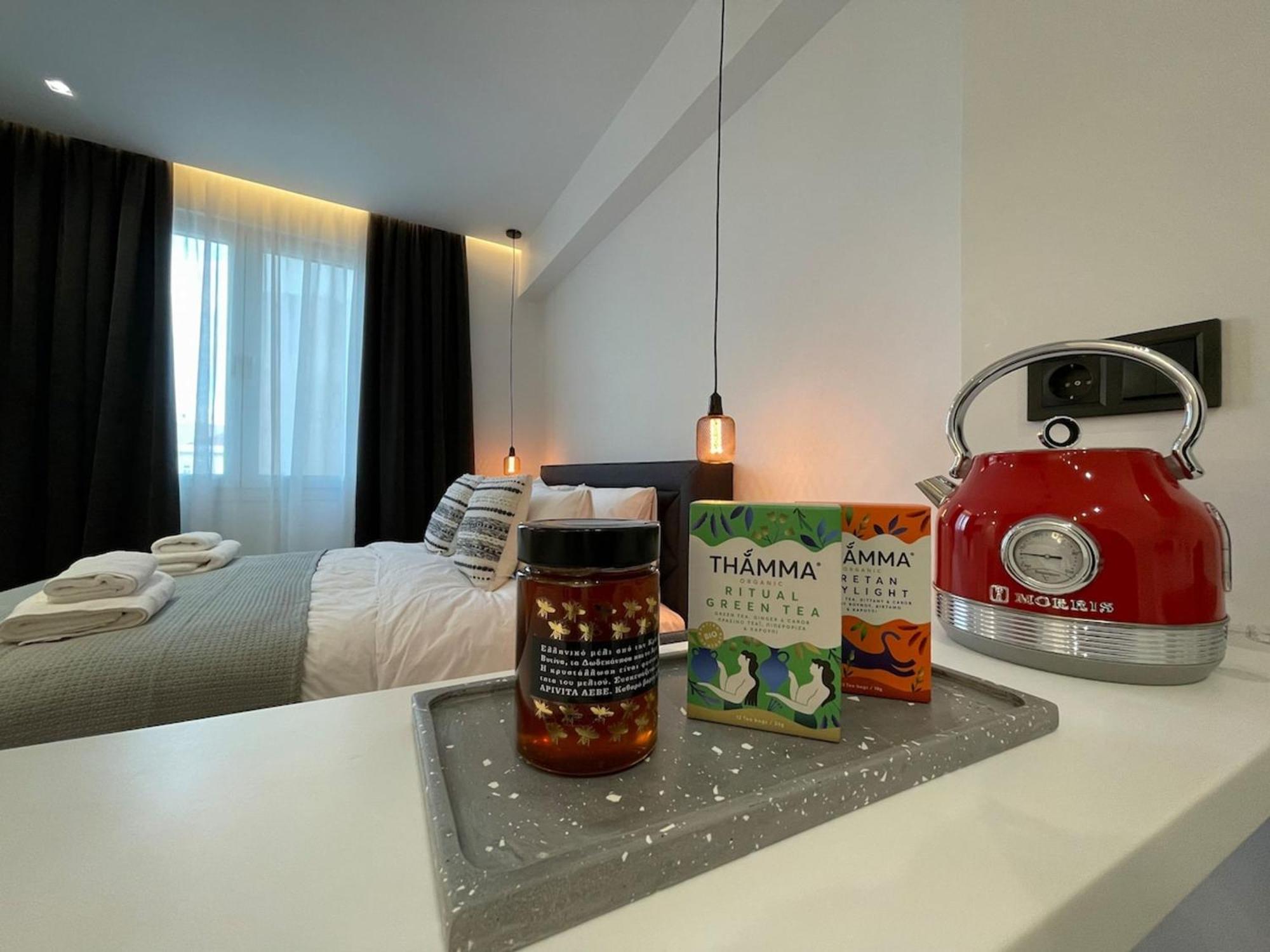 Milos 513 Plaka - Monastiraki By Superhost Hub Athens Ngoại thất bức ảnh
